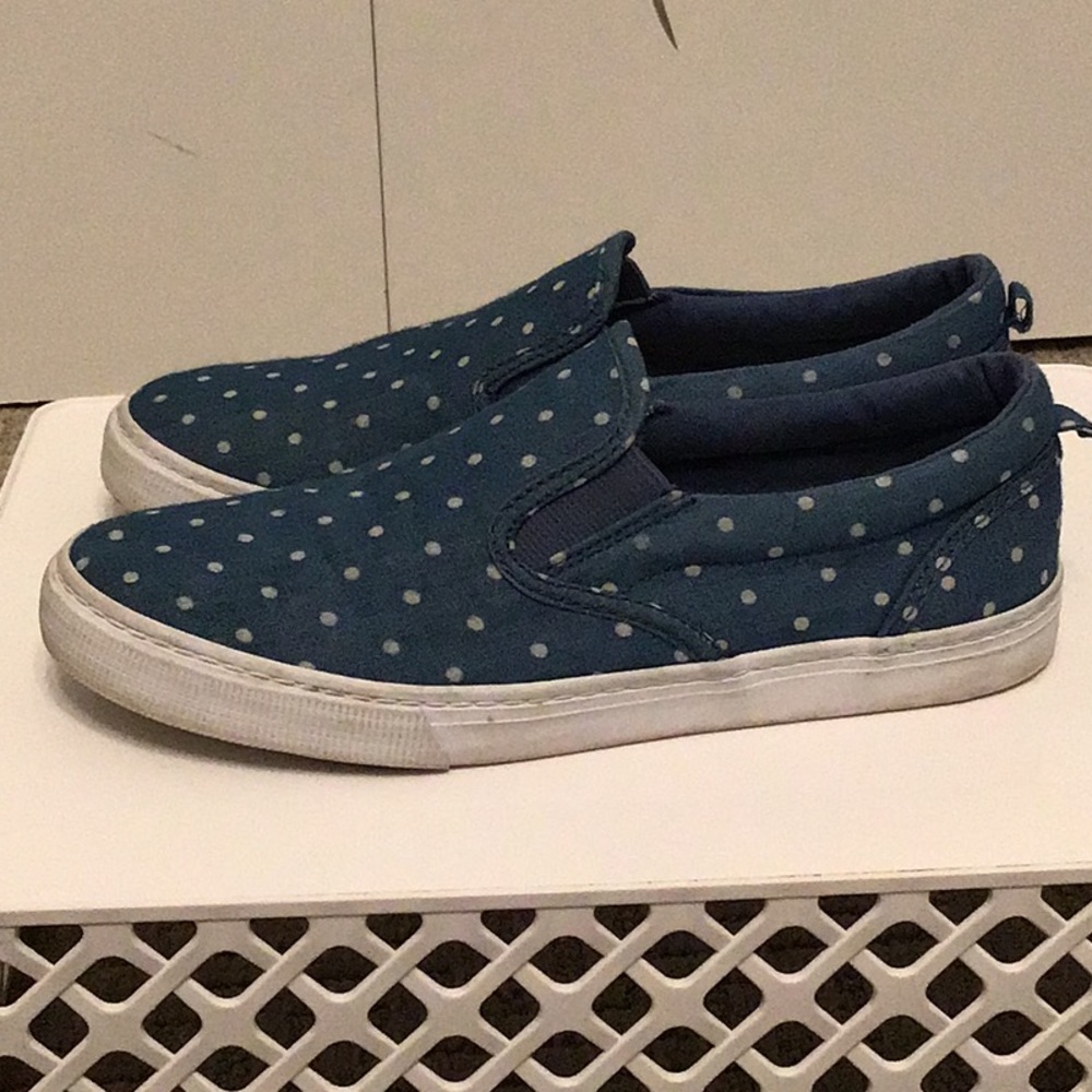 Polka dot flats